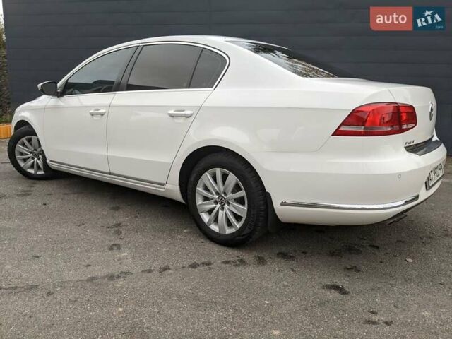 Белый Фольксваген Пассат, объемом двигателя 1.97 л и пробегом 340 тыс. км за 9950 $, фото 16 на Automoto.ua