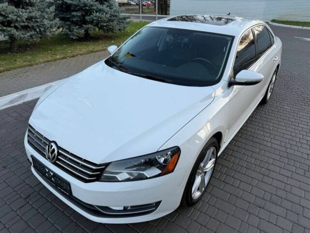 Белый Фольксваген Пассат, объемом двигателя 2 л и пробегом 151 тыс. км за 13200 $, фото 1 на Automoto.ua