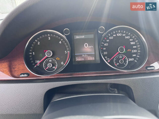 Белый Фольксваген Пассат, объемом двигателя 1.97 л и пробегом 245 тыс. км за 15300 $, фото 11 на Automoto.ua