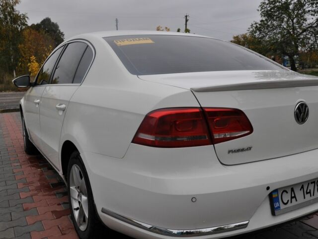 Белый Фольксваген Пассат, объемом двигателя 2 л и пробегом 195 тыс. км за 9000 $, фото 5 на Automoto.ua