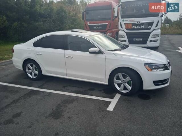 Білий Фольксваген Пассат, об'ємом двигуна 2.5 л та пробігом 174 тис. км за 11700 $, фото 10 на Automoto.ua