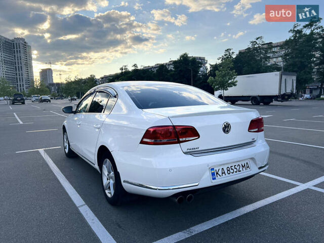 Білий Фольксваген Пассат, об'ємом двигуна 1.8 л та пробігом 250 тис. км за 9900 $, фото 1 на Automoto.ua