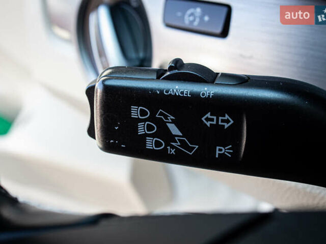 Белый Фольксваген Пассат, объемом двигателя 2 л и пробегом 149 тыс. км за 13250 $, фото 59 на Automoto.ua