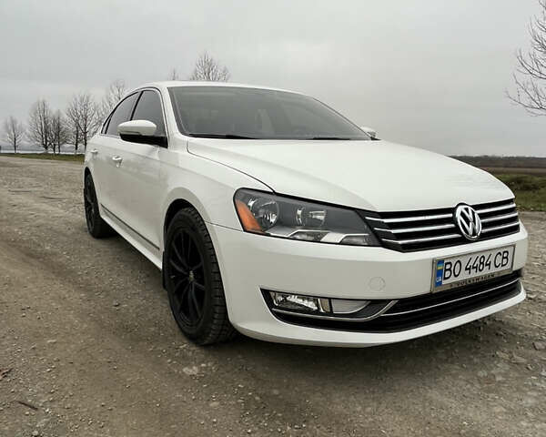 Белый Фольксваген Пассат, объемом двигателя 1.97 л и пробегом 166 тыс. км за 13800 $, фото 3 на Automoto.ua