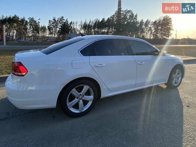 Белый Фольксваген Пассат, объемом двигателя 1.8 л и пробегом 160 тыс. км за 11500 $, фото 2 на Automoto.ua