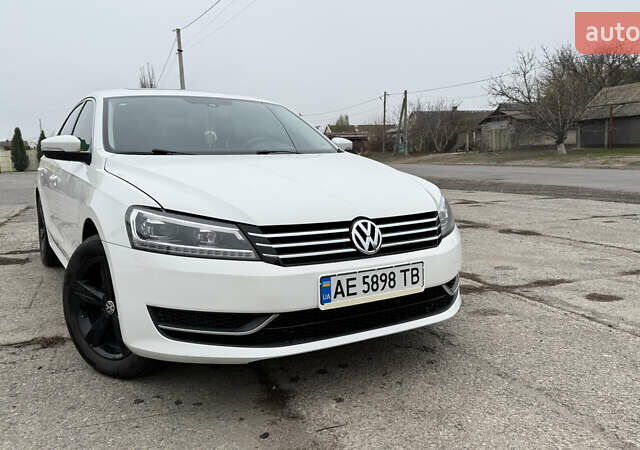 Білий Фольксваген Пассат, об'ємом двигуна 1.97 л та пробігом 118 тис. км за 12500 $, фото 1 на Automoto.ua