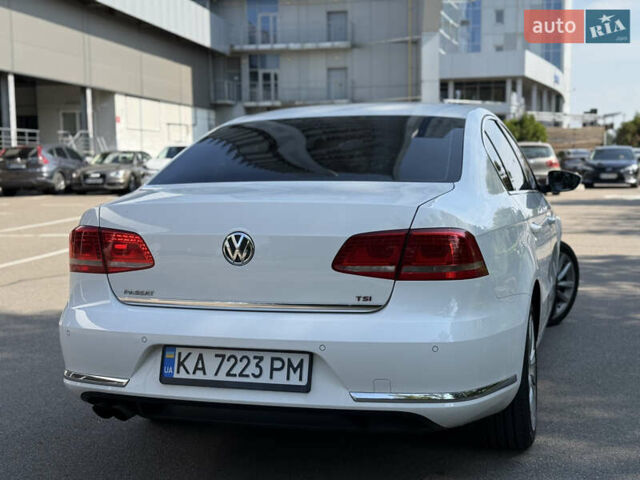 Білий Фольксваген Пассат, об'ємом двигуна 1.8 л та пробігом 210 тис. км за 8900 $, фото 32 на Automoto.ua