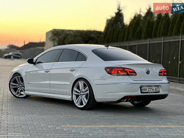 Фольксваген Пассат 2013 в Одессе на Automoto.ua Белый Фольксваген Пассат, объемом двигателя 1.98 л и пробегом 150 тыс. км за 12500 $, фото 10 на Automoto.ua