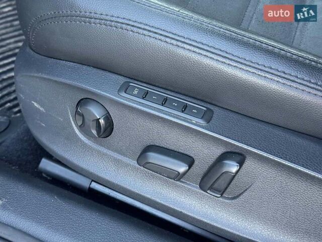 Білий Фольксваген Пассат, об'ємом двигуна 2 л та пробігом 222 тис. км за 14190 $, фото 14 на Automoto.ua