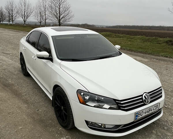 Белый Фольксваген Пассат, объемом двигателя 1.97 л и пробегом 166 тыс. км за 13800 $, фото 2 на Automoto.ua