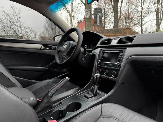 Белый Фольксваген Пассат, объемом двигателя 2.5 л и пробегом 206 тыс. км за 9990 $, фото 26 на Automoto.ua