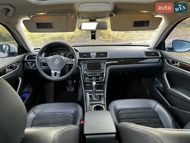 Фольксваген Пассат 2013 в Вышгороде на Automoto.ua Белый Фольксваген Пассат, объемом двигателя 1.97 л и пробегом 102 тыс. км за 14000 $, фото 27 на Automoto.ua