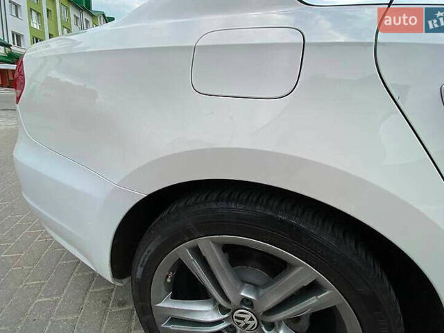 Білий Фольксваген Пассат, об'ємом двигуна 1.8 л та пробігом 172 тис. км за 9300 $, фото 13 на Automoto.ua