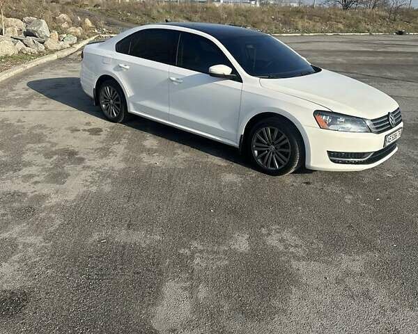 Белый Фольксваген Пассат, объемом двигателя 2 л и пробегом 342 тыс. км за 10000 $, фото 7 на Automoto.ua