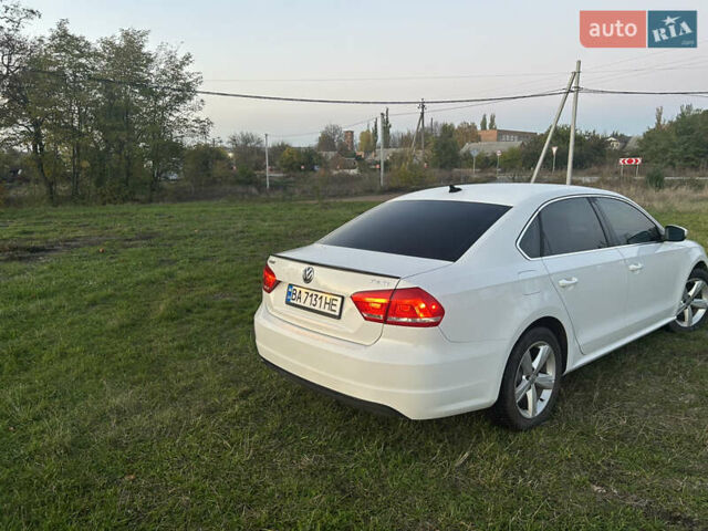 Фольксваген Пассат 2013 в Новоукраинке на Automoto.ua Белый Фольксваген Пассат, объемом двигателя 1.97 л и пробегом 181 тыс. км за 13300 $, фото 5 на Automoto.ua