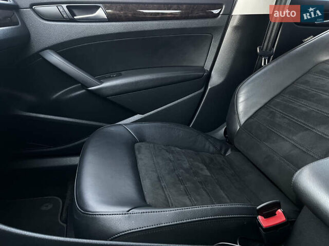 Фольксваген Пассат 2013 в Вышгороде на Automoto.ua Белый Фольксваген Пассат, объемом двигателя 1.97 л и пробегом 102 тыс. км за 14000 $, фото 35 на Automoto.ua