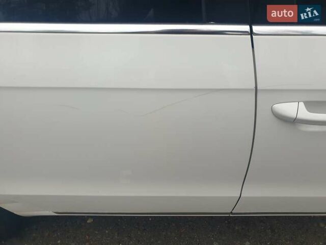 Белый Фольксваген Пассат, объемом двигателя 1.8 л и пробегом 160 тыс. км за 10700 $, фото 6 на Automoto.ua