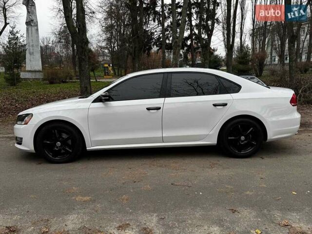 Білий Фольксваген Пассат, об'ємом двигуна 2.5 л та пробігом 206 тис. км за 9990 $, фото 10 на Automoto.ua