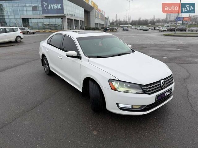 Белый Фольксваген Пассат, объемом двигателя 2.5 л и пробегом 250 тыс. км за 9000 $, фото 18 на Automoto.ua