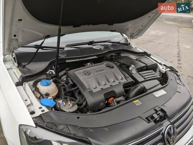 Белый Фольксваген Пассат, объемом двигателя 1.97 л и пробегом 340 тыс. км за 9950 $, фото 52 на Automoto.ua