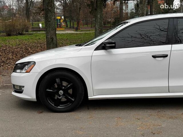 Белый Фольксваген Пассат, объемом двигателя 2.5 л и пробегом 206 тыс. км за 9990 $, фото 10 на Automoto.ua