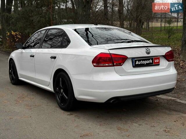 Білий Фольксваген Пассат, об'ємом двигуна 2.5 л та пробігом 206 тис. км за 9990 $, фото 8 на Automoto.ua