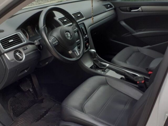 Белый Фольксваген Пассат, объемом двигателя 2 л и пробегом 121 тыс. км за 10500 $, фото 3 на Automoto.ua