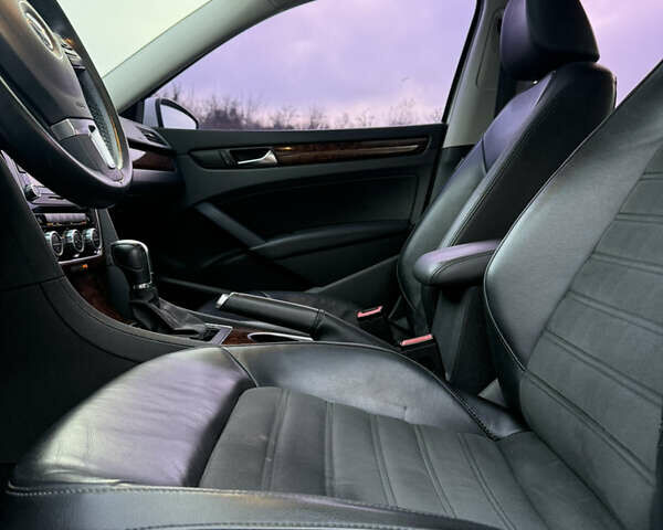 Белый Фольксваген Пассат, объемом двигателя 2 л и пробегом 118 тыс. км за 13200 $, фото 53 на Automoto.ua