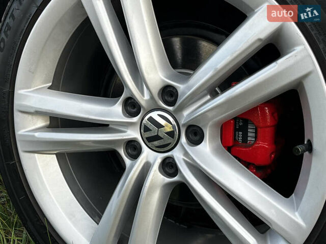 Фольксваген Пассат 2013 в Вышгороде на Automoto.ua Белый Фольксваген Пассат, объемом двигателя 1.97 л и пробегом 102 тыс. км за 14000 $, фото 15 на Automoto.ua