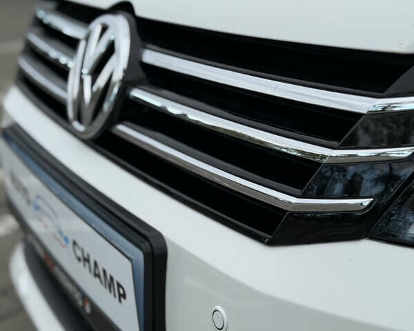 Фольксваген Пассат 2013 в Николаеве на Automoto.ua Белый Фольксваген Пассат, объемом двигателя 2.5 л и пробегом 170 тыс. км за 9900 $, фото 13 на Automoto.ua