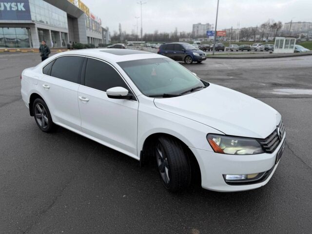 Белый Фольксваген Пассат, объемом двигателя 2.5 л и пробегом 250 тыс. км за 9000 $, фото 13 на Automoto.ua