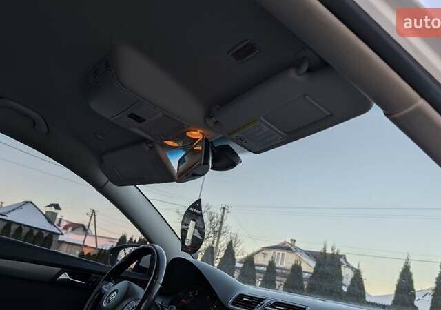 Белый Фольксваген Пассат, объемом двигателя 2 л и пробегом 342 тыс. км за 9700 $, фото 57 на Automoto.ua