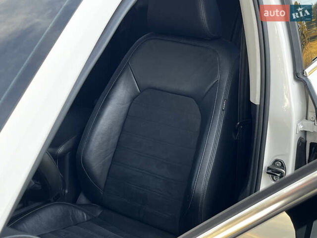 Фольксваген Пассат 2013 в Вышгороде на Automoto.ua Белый Фольксваген Пассат, объемом двигателя 1.97 л и пробегом 102 тыс. км за 14000 $, фото 46 на Automoto.ua