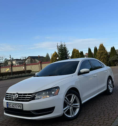 Білий Фольксваген Пассат, об'ємом двигуна 1.8 л та пробігом 153 тис. км за 10000 $, фото 4 на Automoto.ua