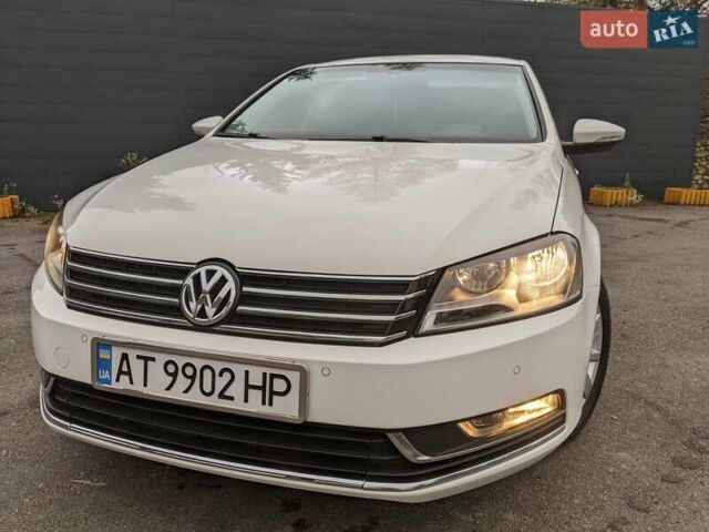 Белый Фольксваген Пассат, объемом двигателя 1.97 л и пробегом 340 тыс. км за 9950 $, фото 4 на Automoto.ua