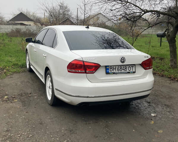 Білий Фольксваген Пассат, об'ємом двигуна 2 л та пробігом 220 тис. км за 10800 $, фото 9 на Automoto.ua