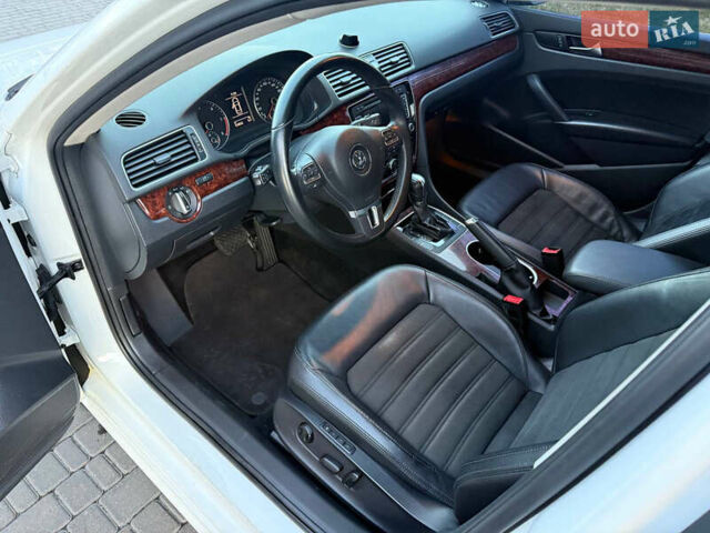 Белый Фольксваген Пассат, объемом двигателя 2 л и пробегом 154 тыс. км за 13200 $, фото 35 на Automoto.ua