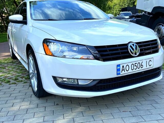 Белый Фольксваген Пассат, объемом двигателя 2 л и пробегом 236 тыс. км за 12100 $, фото 3 на Automoto.ua