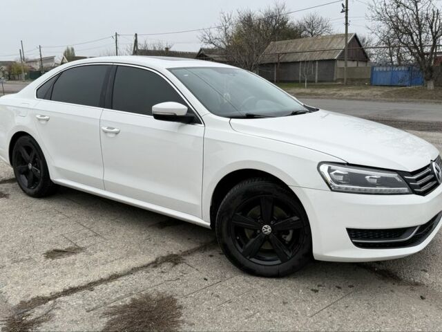 Білий Фольксваген Пассат, об'ємом двигуна 2 л та пробігом 118 тис. км за 11500 $, фото 2 на Automoto.ua
