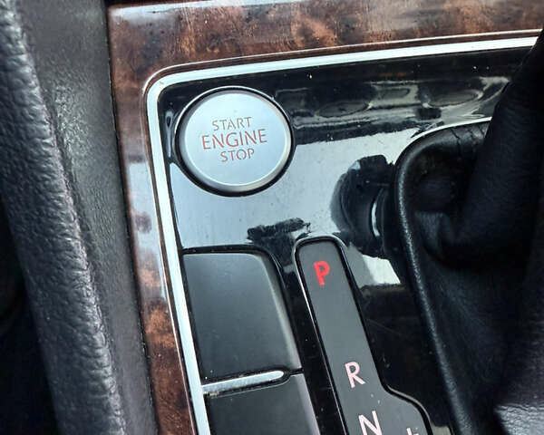 Белый Фольксваген Пассат, объемом двигателя 2 л и пробегом 118 тыс. км за 13200 $, фото 54 на Automoto.ua