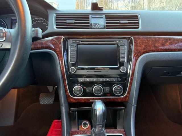 Белый Фольксваген Пассат, объемом двигателя 2 л и пробегом 151 тыс. км за 13200 $, фото 10 на Automoto.ua