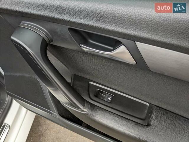 Белый Фольксваген Пассат, объемом двигателя 1.97 л и пробегом 340 тыс. км за 9950 $, фото 40 на Automoto.ua