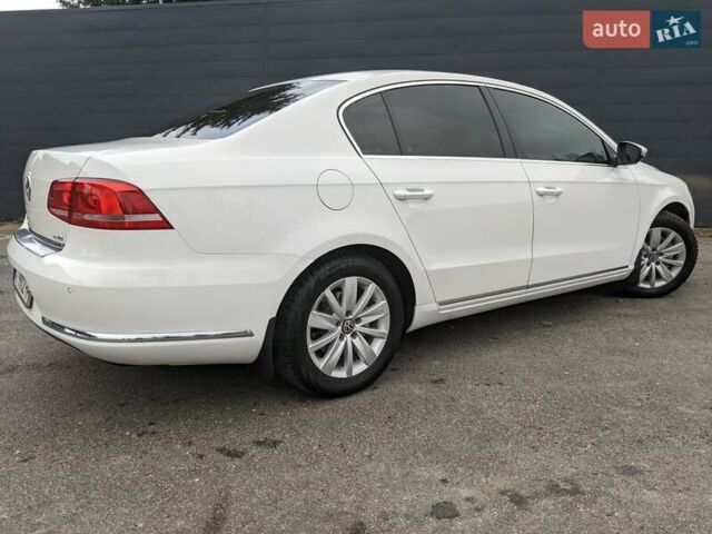 Белый Фольксваген Пассат, объемом двигателя 1.97 л и пробегом 340 тыс. км за 9950 $, фото 14 на Automoto.ua