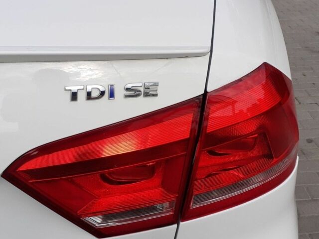 Белый Фольксваген Пассат, объемом двигателя 2 л и пробегом 121 тыс. км за 10500 $, фото 1 на Automoto.ua