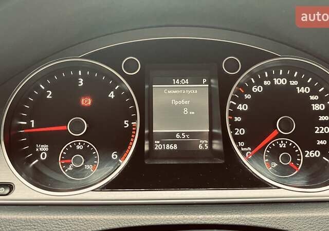 Белый Фольксваген Пассат, объемом двигателя 1.97 л и пробегом 201 тыс. км за 11900 $, фото 10 на Automoto.ua