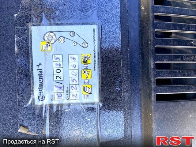 Белый Фольксваген Пассат, объемом двигателя 2 л и пробегом 236 тыс. км за 12100 $, фото 8 на Automoto.ua