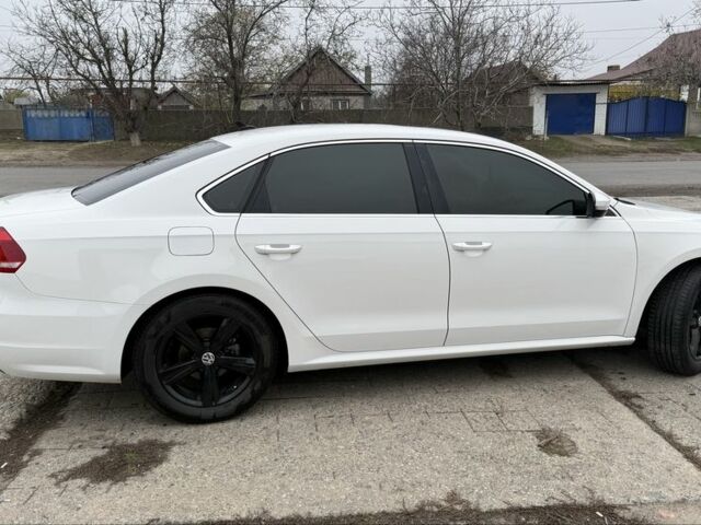 Білий Фольксваген Пассат, об'ємом двигуна 2 л та пробігом 118 тис. км за 11500 $, фото 3 на Automoto.ua