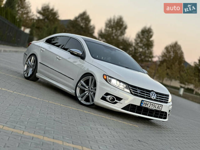 Фольксваген Пассат 2013 в Одессе на Automoto.ua Белый Фольксваген Пассат, объемом двигателя 1.98 л и пробегом 150 тыс. км за 12500 $, фото 7 на Automoto.ua