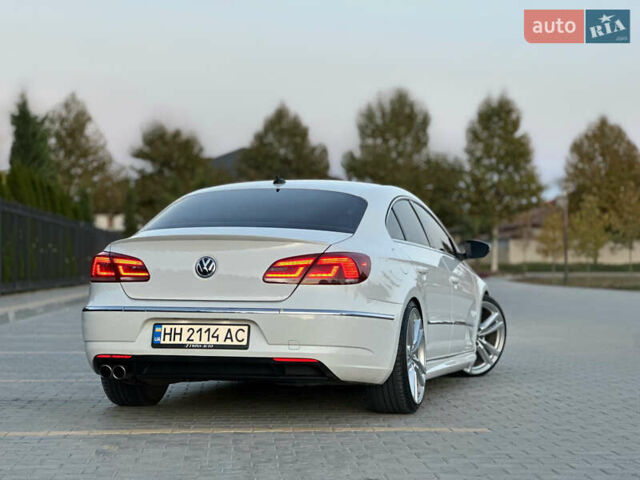 Фольксваген Пассат 2013 в Одессе на Automoto.ua Белый Фольксваген Пассат, объемом двигателя 1.98 л и пробегом 150 тыс. км за 12500 $, фото 22 на Automoto.ua
