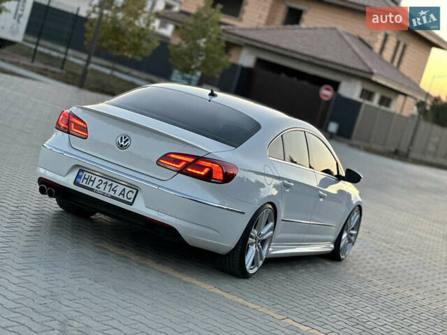 Фольксваген Пассат 2013 в Одессе на Automoto.ua Белый Фольксваген Пассат, объемом двигателя 1.98 л и пробегом 150 тыс. км за 12500 $, фото 15 на Automoto.ua